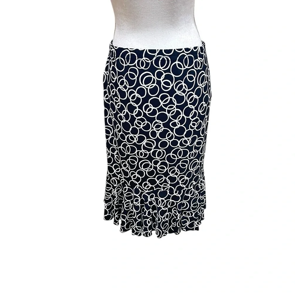 Linda leal black & White circle print jersey knit pull on Skater Skirt sz medium